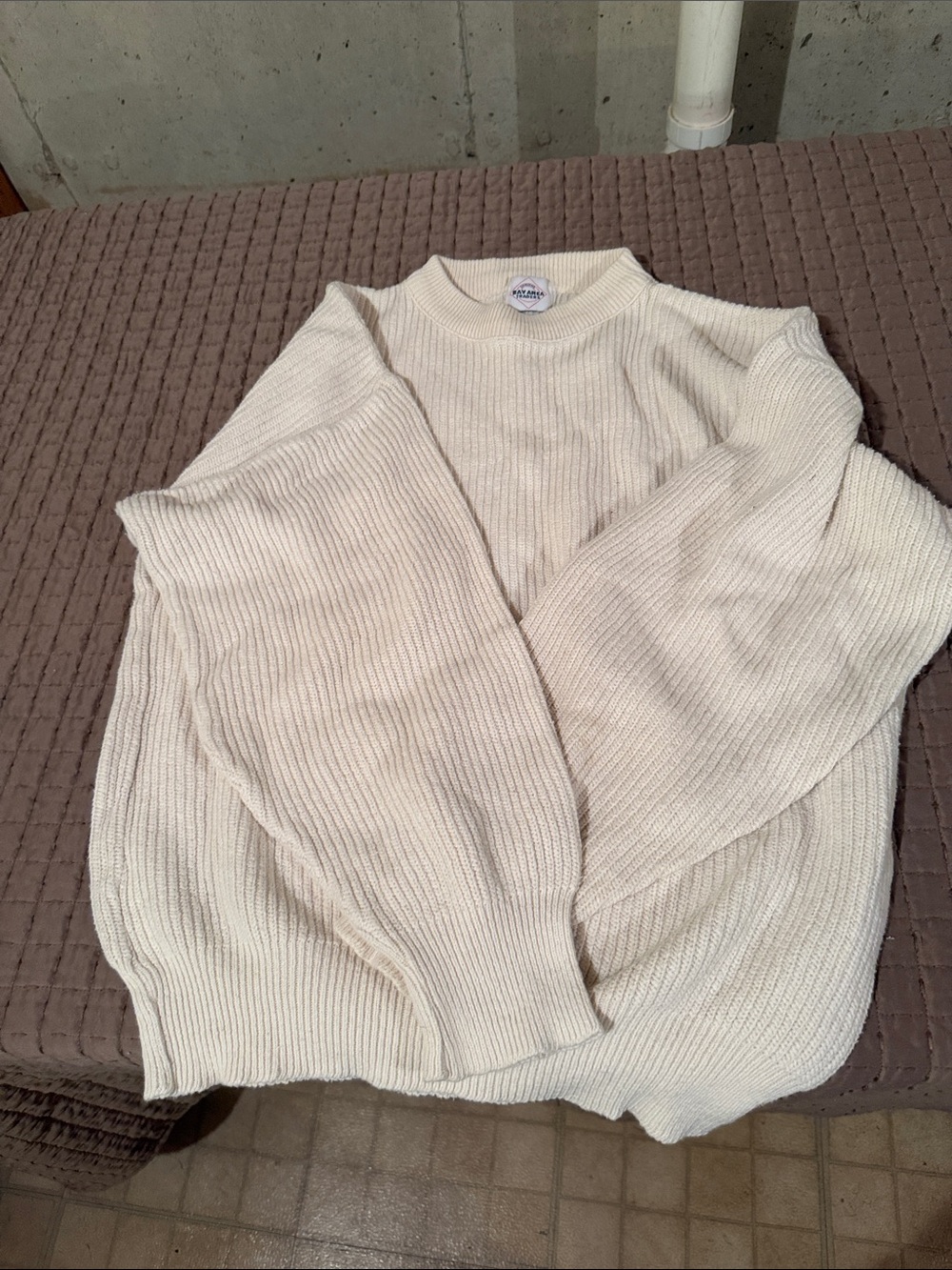 Classic Cream Ribbed Crewneck Sweater - Men